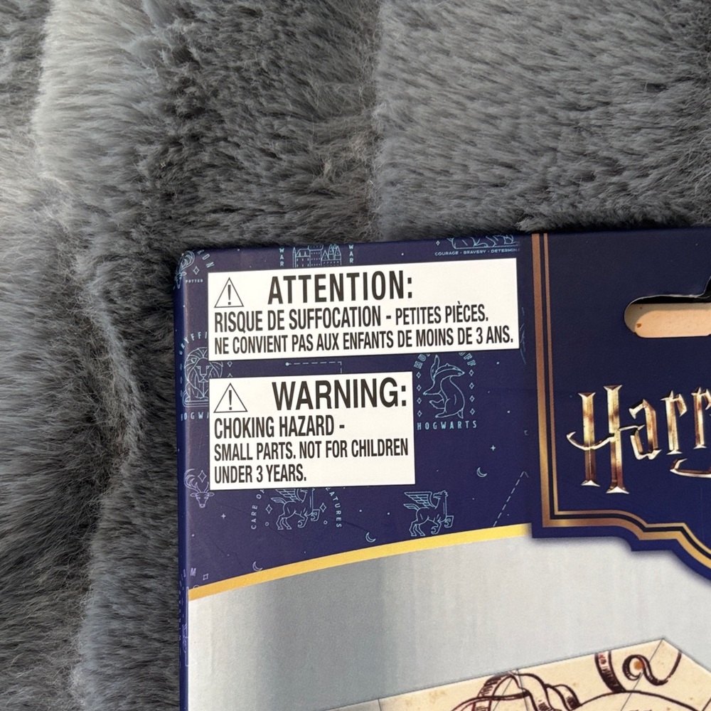 Harry Potter Marauder's Map Magnetic Puzzle - Picture 5 of 5